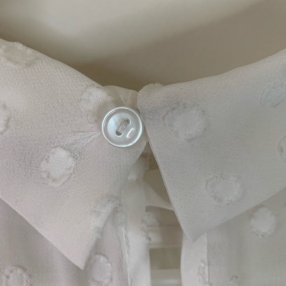 Halogen White Tiered Polka Dot Bell Sleeve Top - Picture 7 of 9